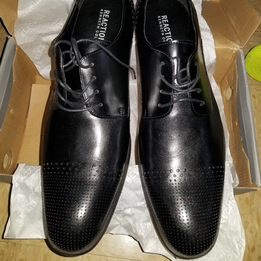 Kenneth Cole Mens Shoes Black Size 13